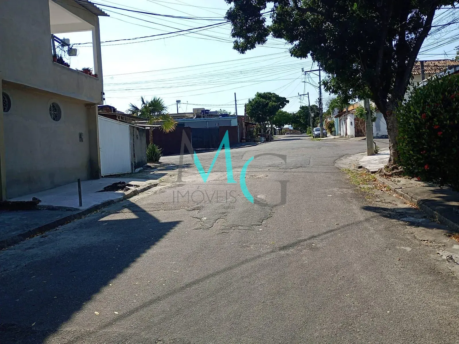 Imagem Casas à venda - 1 sobrado + 4 casas - em Campo Grande, Rio de Janeiro, RJ