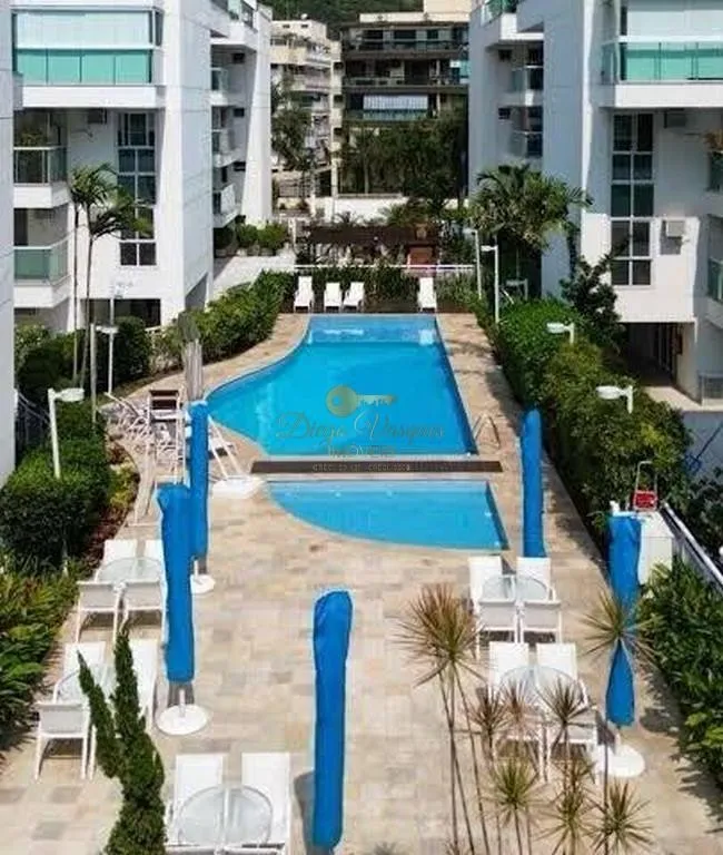 Foto do imóvel Cobertura Duplex para Venda em Niterói / RJ em Estrada Francisco da Cruz Nunes