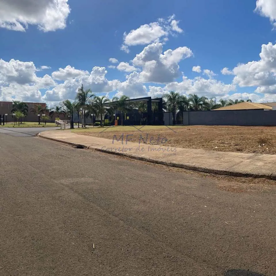 Imagem Terreno Padrão