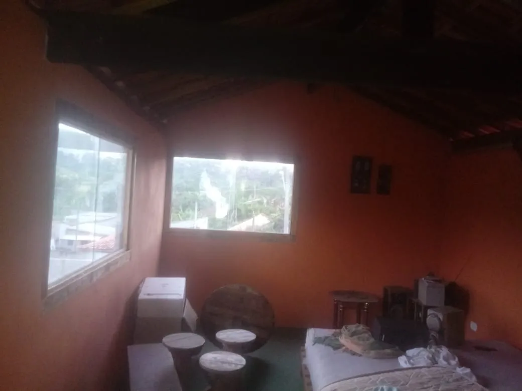Imagem Casa à venda 3 Quartos, 1 Suite, 8 Vagas, 600M², Bom Sucesso, Pindamonhangaba - SP
