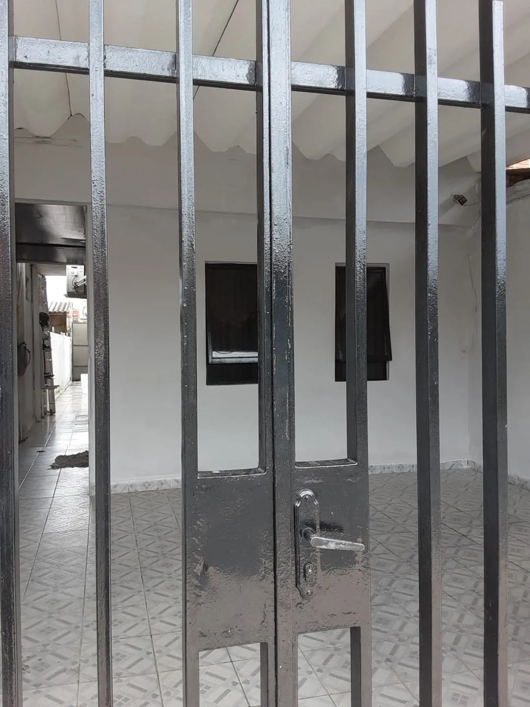 Imagem Casa à venda 4 Quartos, 1 Suite, 1 Vaga, Conjunto Residencial Araretama, Pindamonhangaba - SP