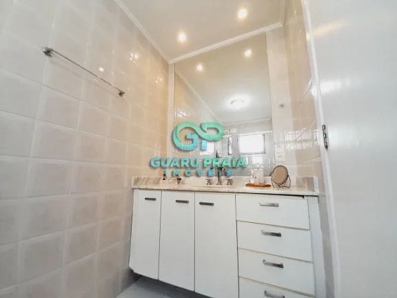 Imagem 3 dormitórios, sendo 1 suíte, sala 2 ambientes, cozinha planejada, 3 banheiros, área de serviço, totalmente equipado, WC de empregada, terraço e 2 vagas de garagem