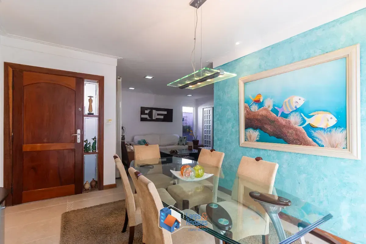 Imagem Casa para venda em Planalto Paulista com 3 quartos, sendo 1 suíte, 320m²