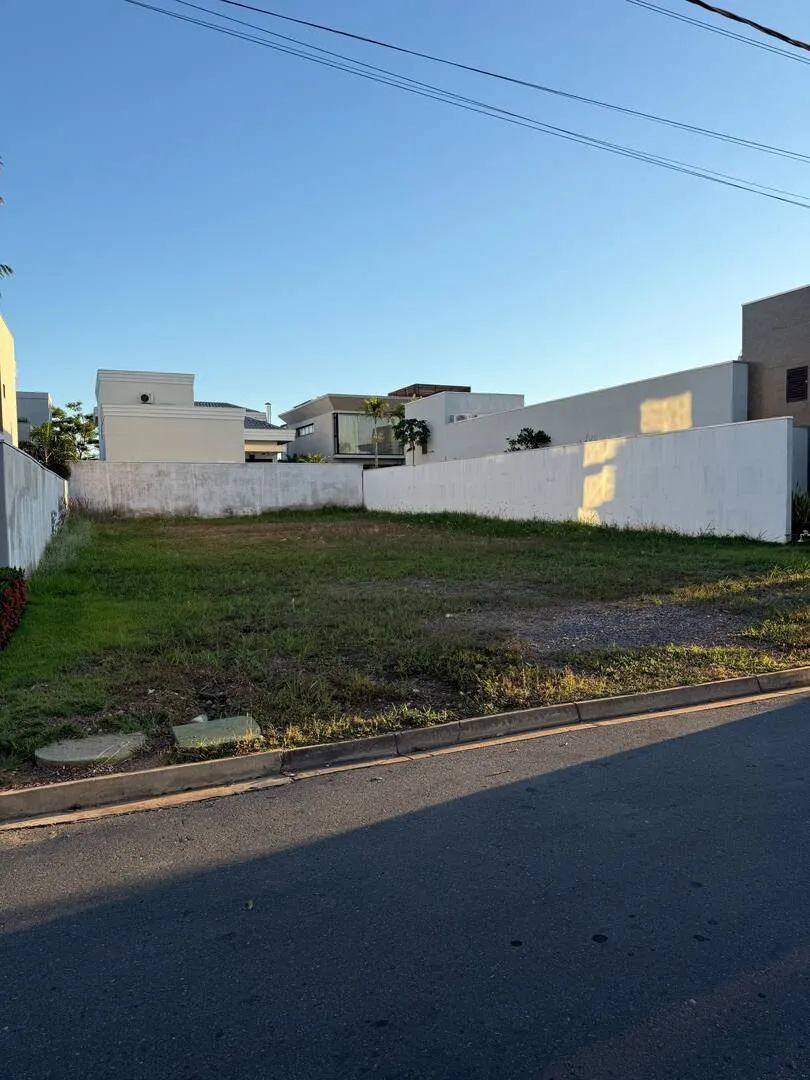 Foto do imóvel Terreno Condomínio Itália Bairro Jardim Itália em Avenida Engenheiro Itamar Marcondes Filho