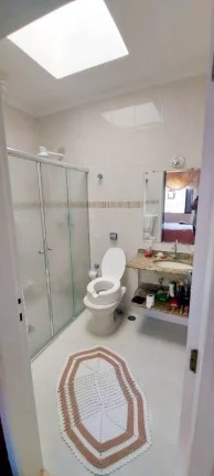 Imagem CASA EM 2 LOTES COM 5 DORMITÓRIOS E PISCINA