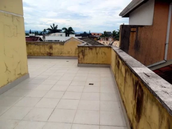 Imagem LINDISSIMO SOBRADO PERTINHO DA PRAIA