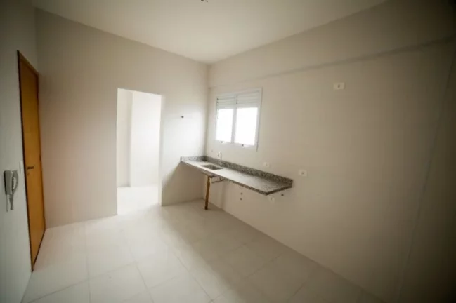 Imagem Apartamento duplex, piscina e 2 vagas demarcadas. Encruzilhada - Santos/SP