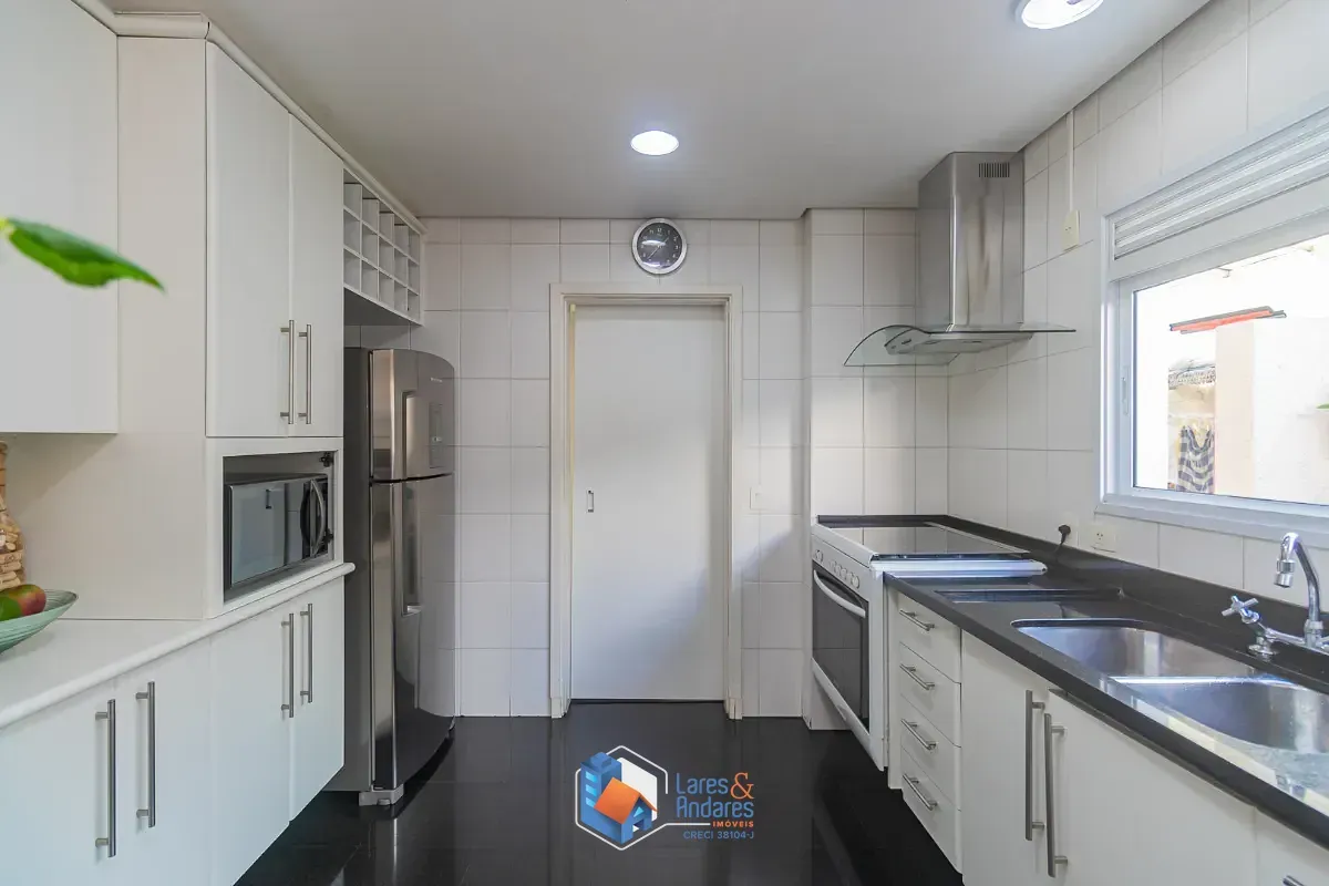 Imagem Casa no condomínio Condominio Villagio Della Hípica para venda com 3 quartos, sendo 3 suítes, 223m²