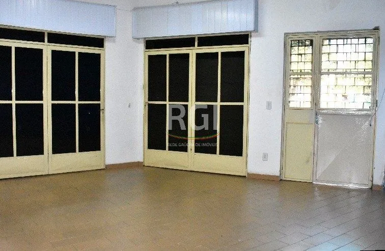 Imagem Loja para Venda - 230.6m², 0 dormitórios, 1 vaga - Camaquã