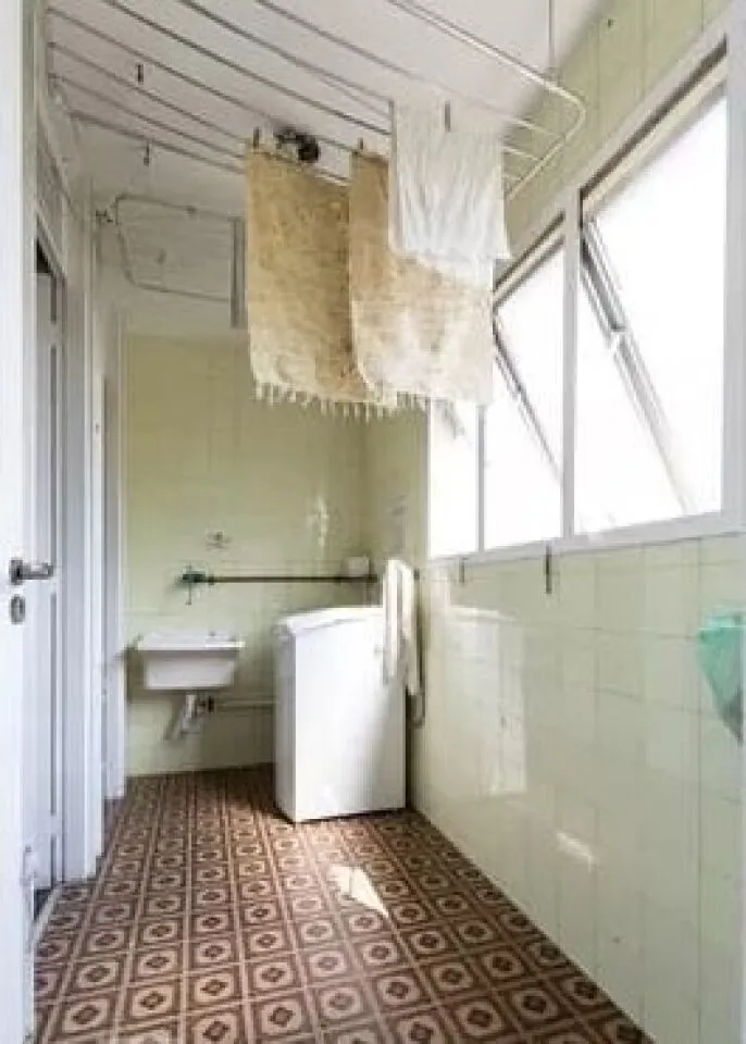 Imagem Apartamento Reformado de 110 m² com 3 Dormitórios e Planta Exclusiva na Vila Olímpia.