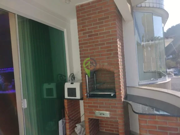 Imagem Casa com 3 quartos, sendo 1 suíte, à venda no Marapé, em Santos - SP