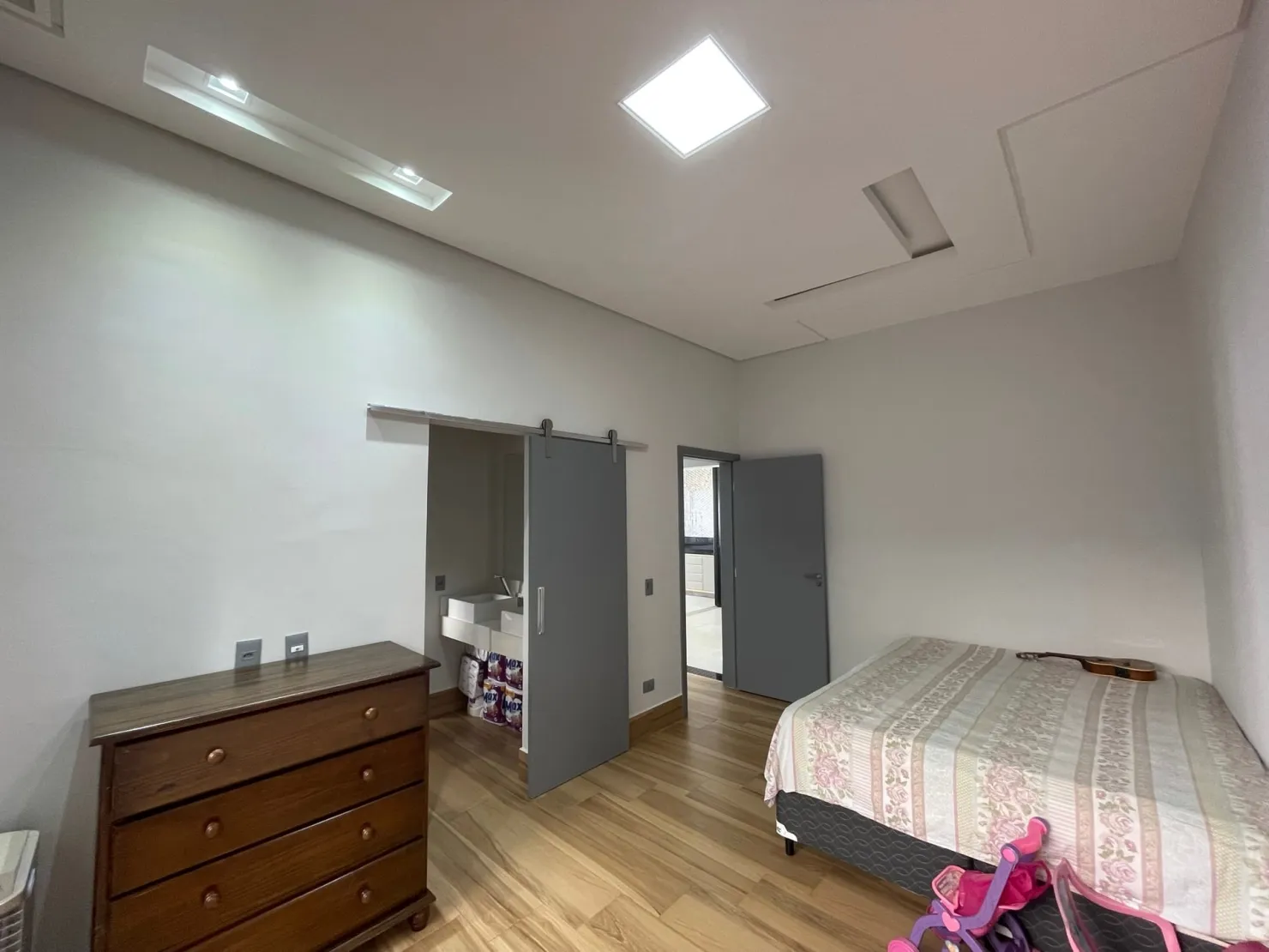 Imagem Casa à venda 3 Quartos, 1 Suite, 2 Vagas, 400M², Quiririm, Taubaté - SP | Residencial Green Park