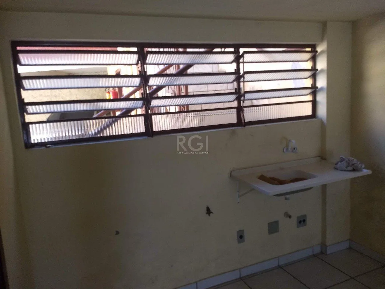 Imagem Loja para Venda - 82.89m², 0 dormitórios, Partenon, Porto Alegre