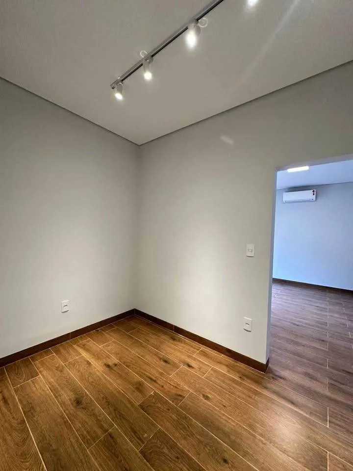 Imagem Casa à venda, Villa Toscana, com 4 quartos, 256m2
