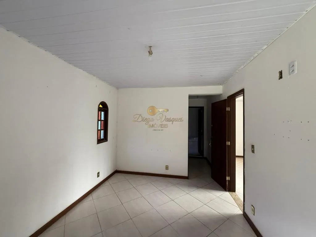 Imagem Casa para Venda em Teresópolis / RJ no bairro Canoas