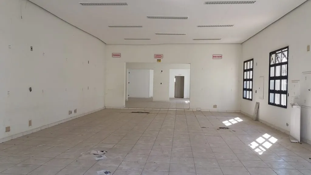 Imagem Comercial à venda 3 Quartos, 340M², Centro, Pindamonhangaba - SP