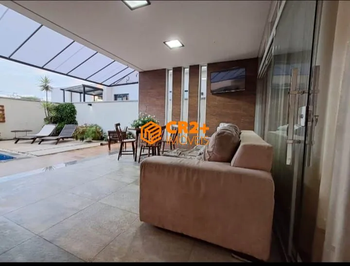 Imagem Vendo casa alto padrão 03 quartos 01 suíte 04 vagas de garagem em Taubaté/ São P