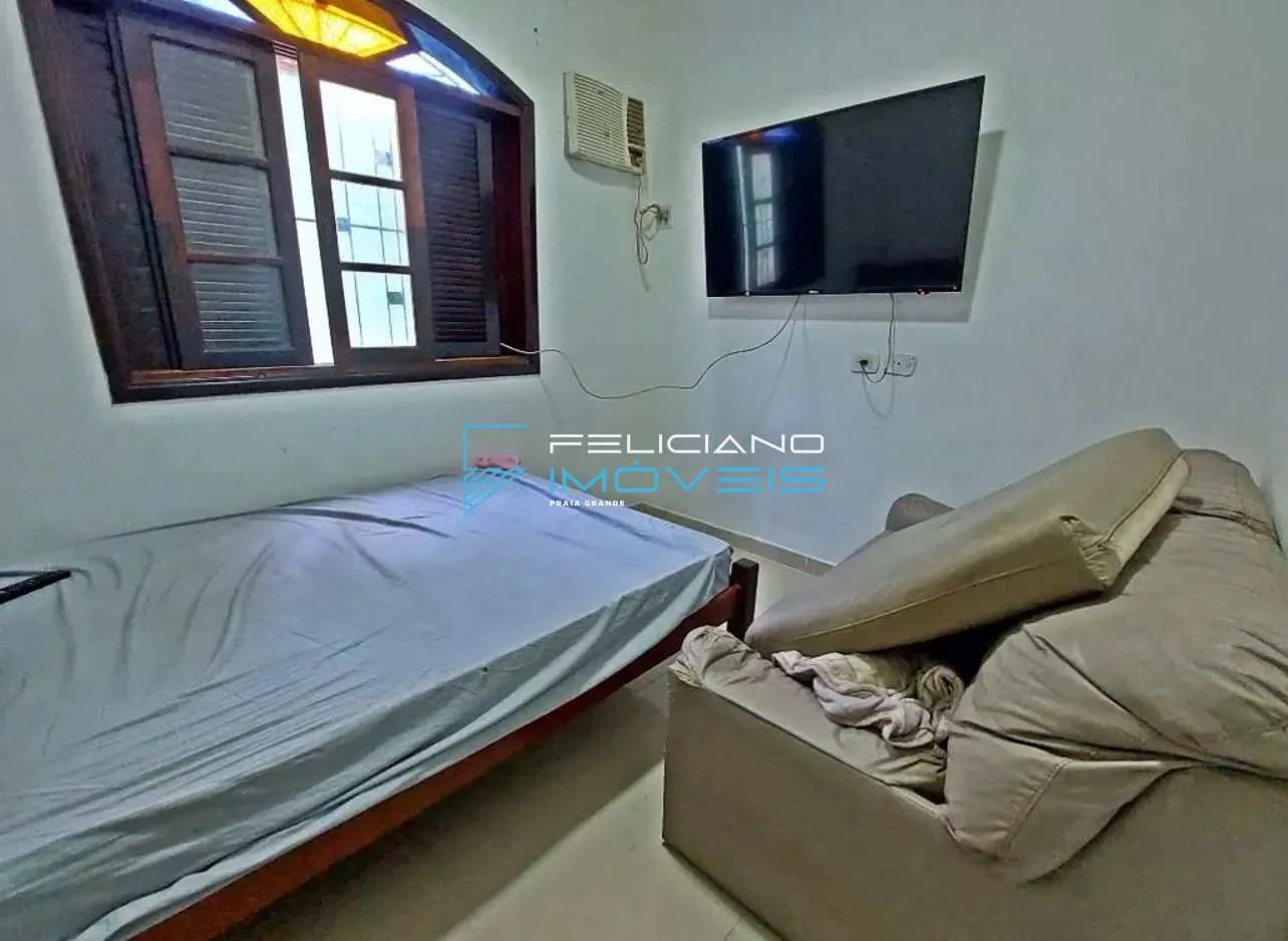 Imagem Casa com 4 quartos, Aviação, Praia Grande - R$ 975 mil, Cod: 7503