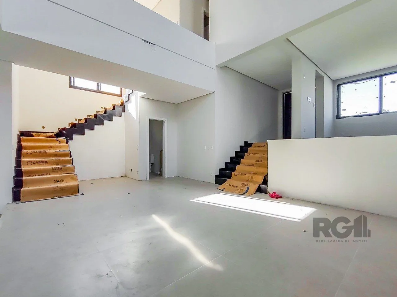 Imagem Casa de Condomínio em Alphaville
