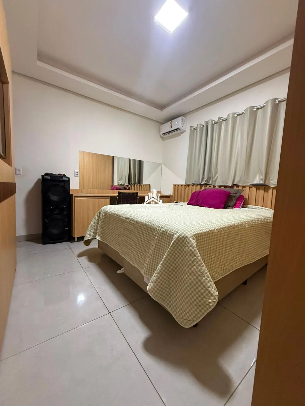 Imagem Casa Reformada à Venda na Cohab Jaime Campos | Próxima à UNIVAG