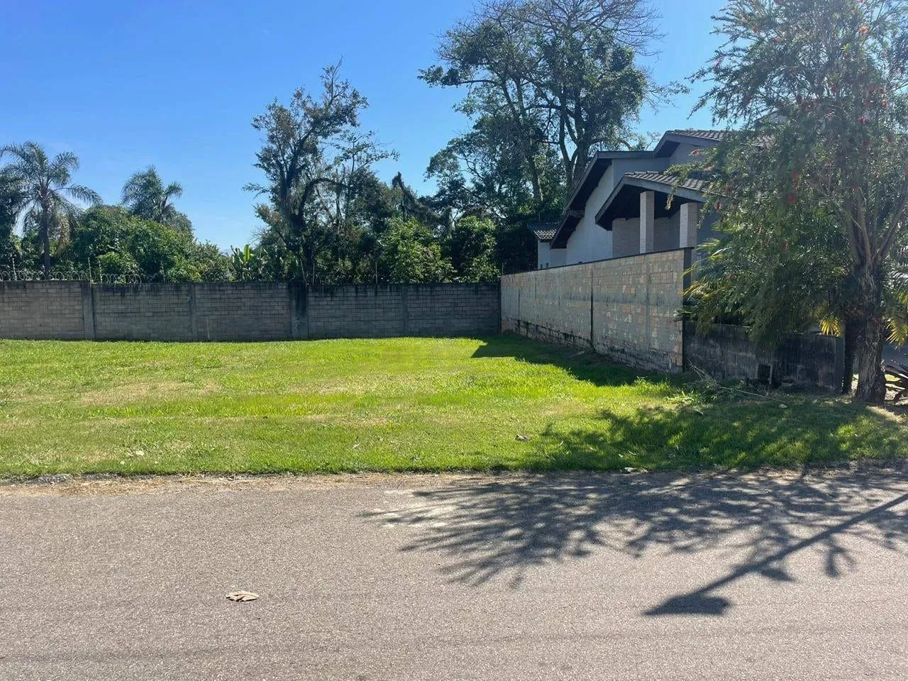Imagem Terreno à venda, Loteamento Residencial Reserva dos Lagos, Pindamonhangaba, SP