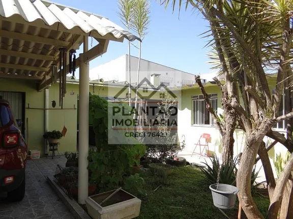 Imagem Casa a Venda no bairro Água Verde - Curitiba, PR