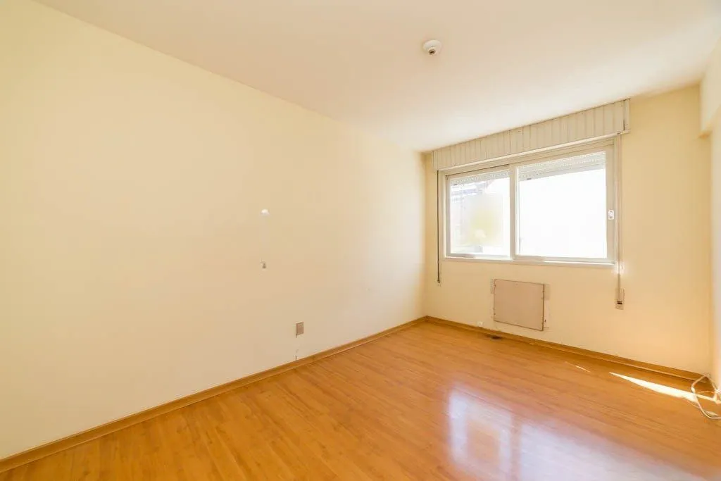 Imagem Apartamento de 3 dormitórios à venda no Bairro Auxiliadora, Porto Alegre.