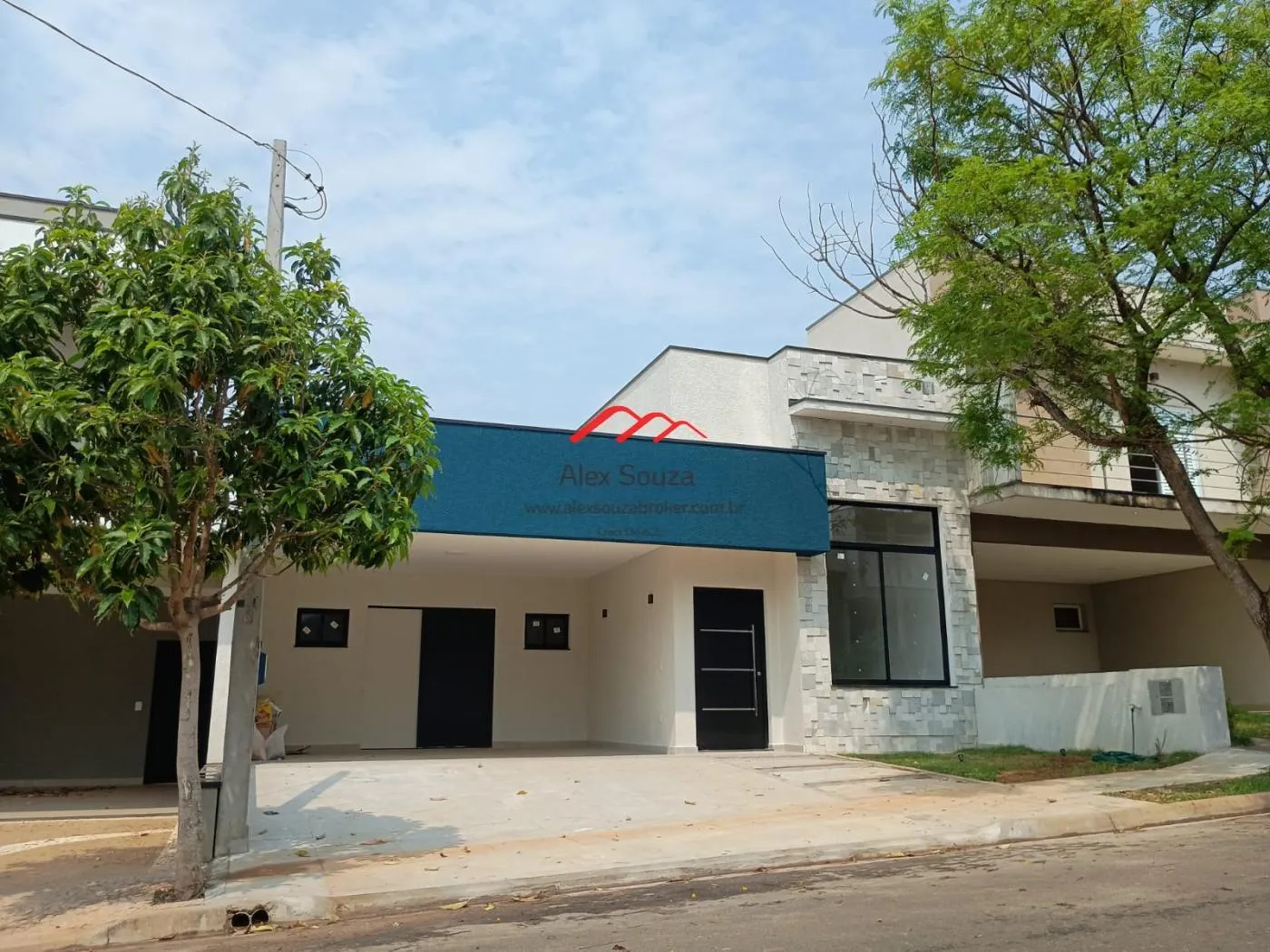 Imagem Casa em Condomínio para Venda em Hortolândia, Parque Olívio Franceschini, 3 dormitórios, 1 suíte, 3 banheiros, 4 vagas
