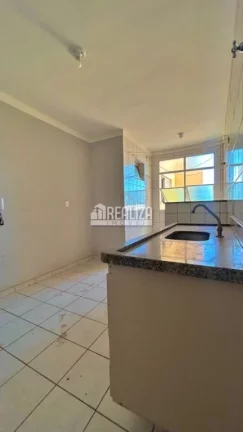 Imagem Apartamento no Bairro Universitário com 3 quartos! Somente 2 minutos a pé da Uniube