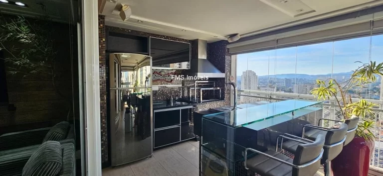 Imagem Apartamento à venda ou locação na Vila Romana com 4 Quartos sendo 3 Suítes, 4 Banheiros, 3 Vagas.