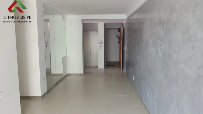 Imagem Apartamento à venda em Recife-PE: 3 quartos, 1 suíte, 2 salas, 3 banheiros, 2 vagas de garagem, 81,51 m² na Boa Viagem!