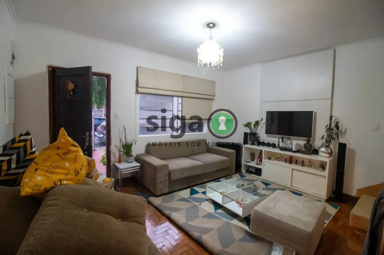 Foto do imóvel Casa no Jardim Petrópolis com 2 Quartos em Bairro Tranquilo e Bem Localizado.