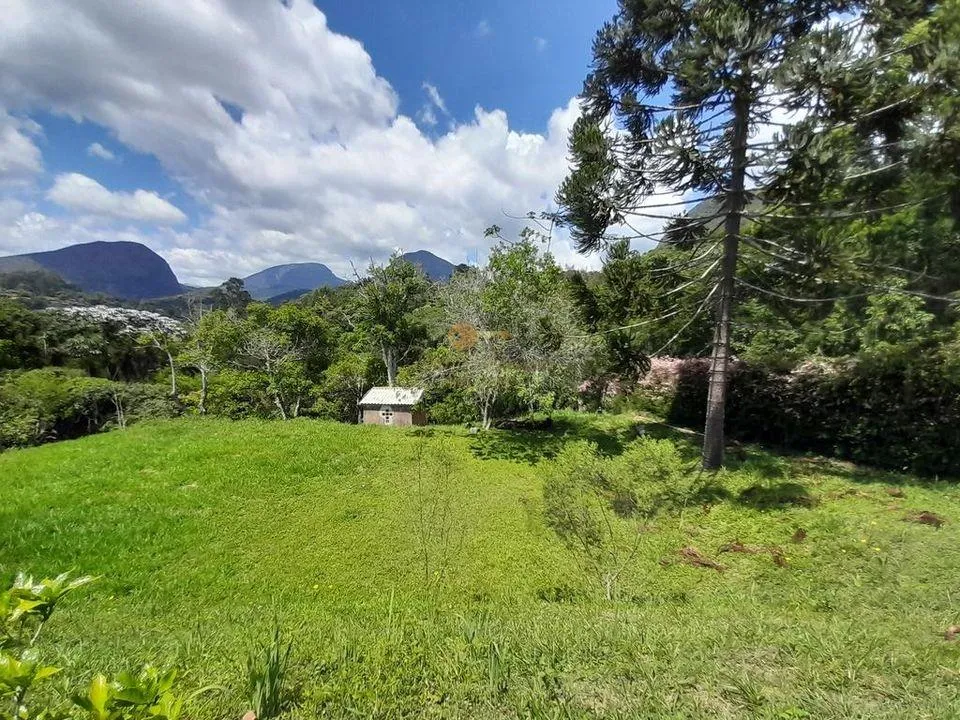 Imagem Casa para Venda em Teresópolis / RJ no bairro Santa Rita