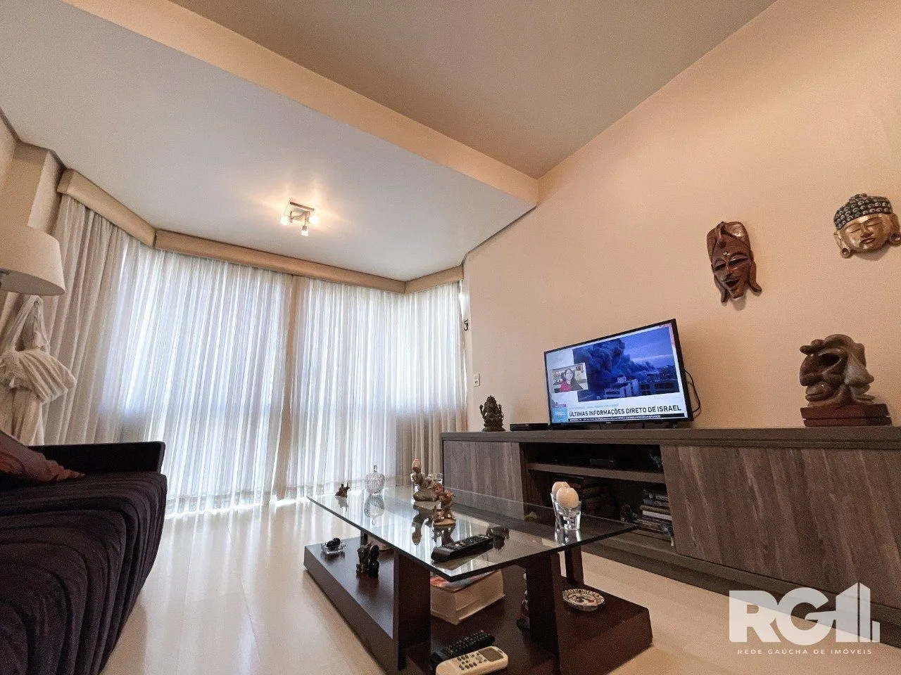 Imagem Apartamento 2D com suíte próximo a Praça da Encol.