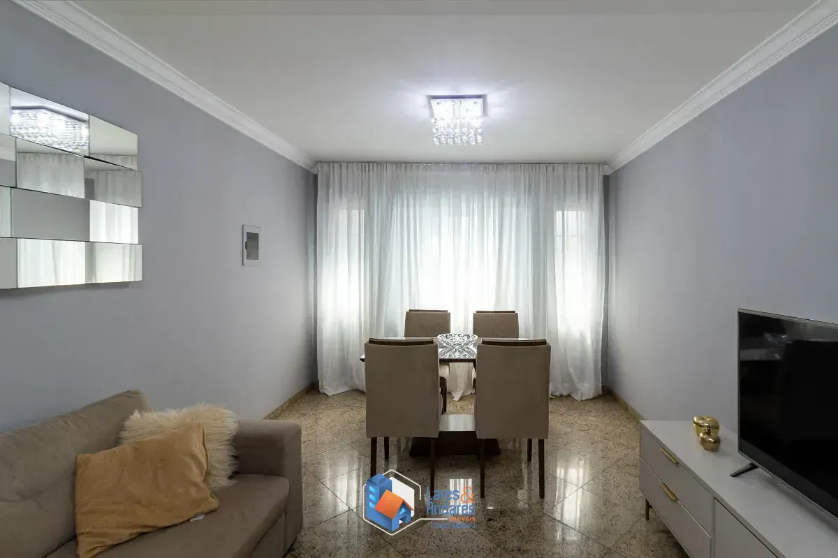 Imagem Sobrado para venda em Vila Nova Cachoeirinha com 3 quartos, sendo 1 suíte, 180m²