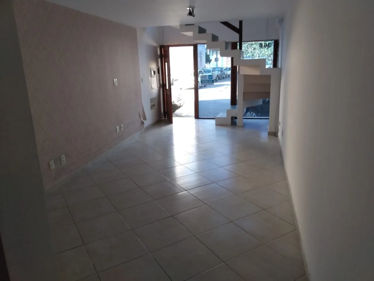 Imagem Comercial para Locação 60M², Centro, Pindamonhangaba - SP | SALA COMERCIAL - CELESTE COZZI