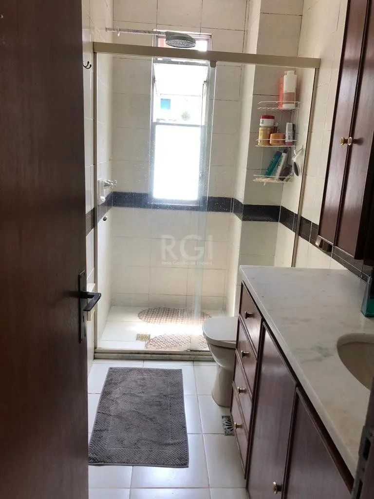 Imagem Cobertura para Venda - 100.94m², 3 dormitórios, sendo 1 suites, 2 vagas - Petrópolis