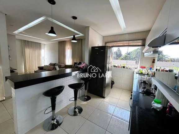Imagem Casa com 2 dormitórios à venda, 100 m² por R$ 280.000,00 - Resplendor - Igarapé/MG