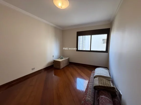 Imagem Apartamento com 3 quartos e 1 Suíte no Campo Belo