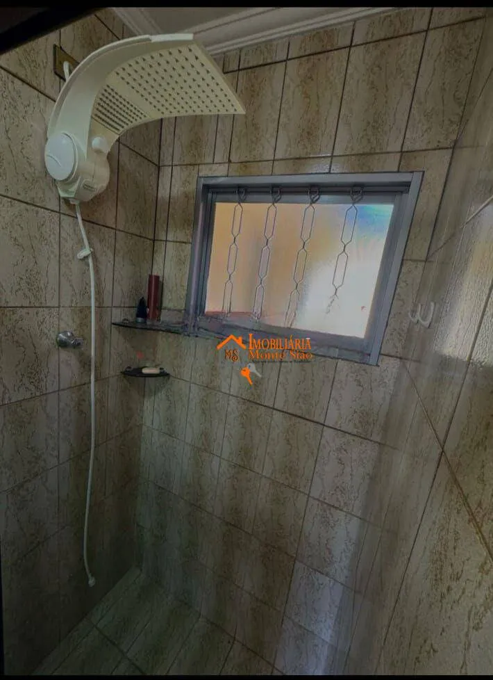 Imagem Sobrado de 3 dormitorios no Bairro Jardim Adriana