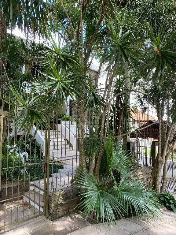 Imagem Casa com 3 dormitórios, 597 m² - Venda por R$ 1.399.000,00 - Cristal - Porto Alegre/RS