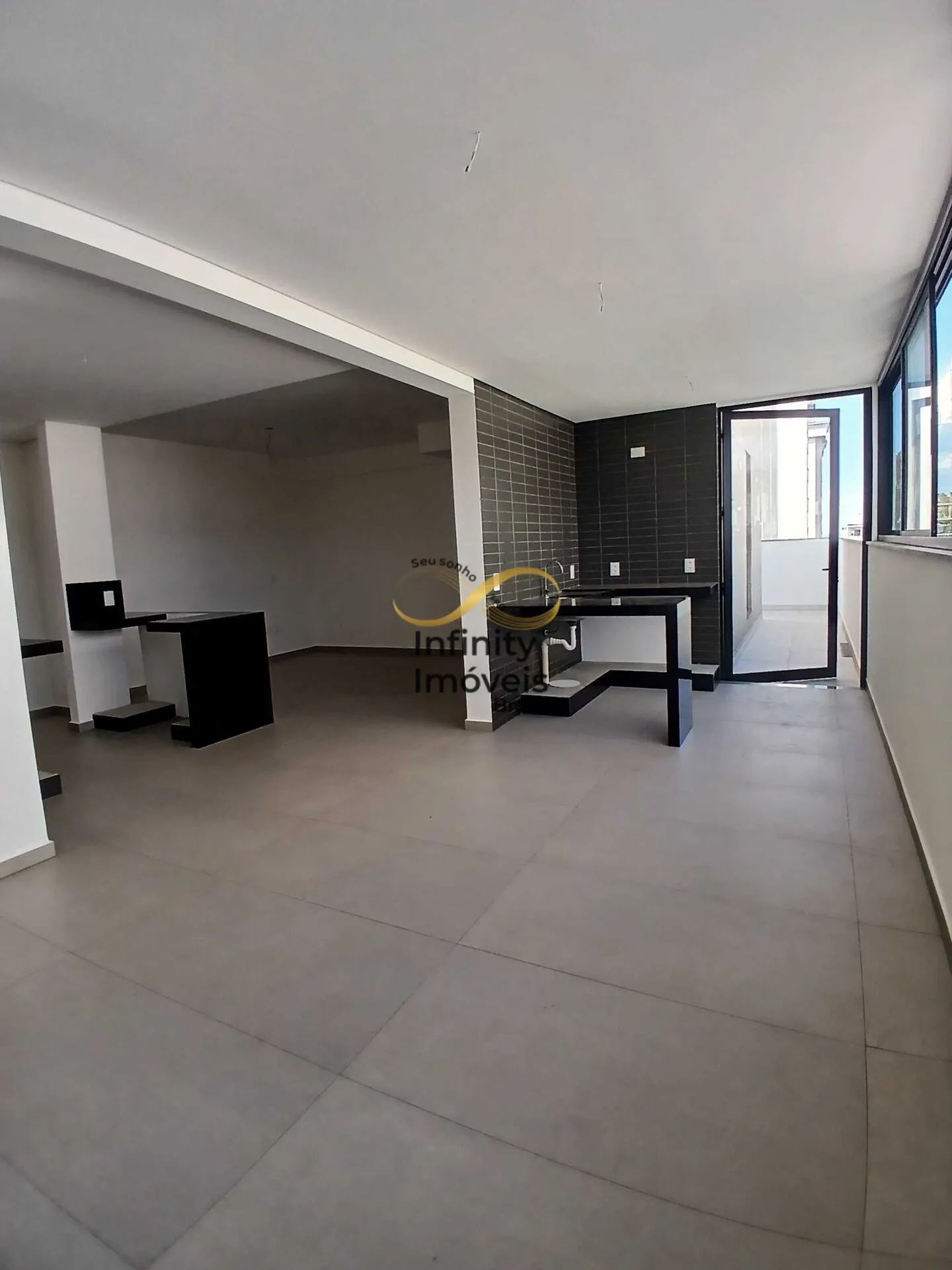 Imagem RAY - Apartamento à venda no bairro Santo Agostinho - Belo Horizonte/MG