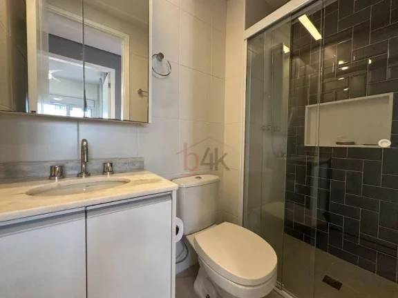 Imagem Apartamento à Venda no Brooklin: 65m², 2 Quartos, Mobiliado e Moderno