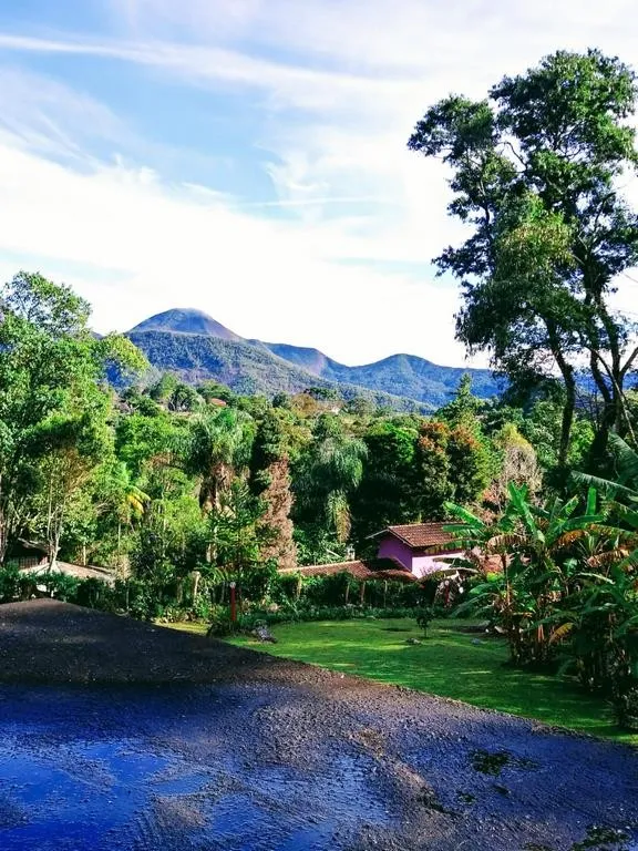 Imagem Sítio para Venda em Teresópolis / RJ no bairro Iucas