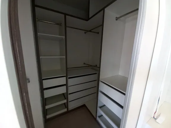 Imagem Casa de Condomínio com 3 Quartos à Venda ou Locação, 186 m² em Lagoa Redonda - Fortaleza