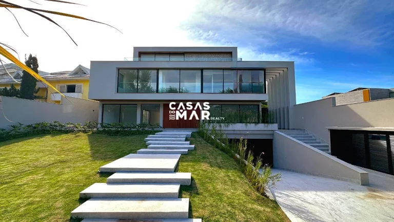 Imagem Luxuosa mansão na Barra da Tijúca, Rio de Janeiro - RJ: 6 suítes, 3 salas, 10 banheiros, 5 vagas de garagem, 1.020m².