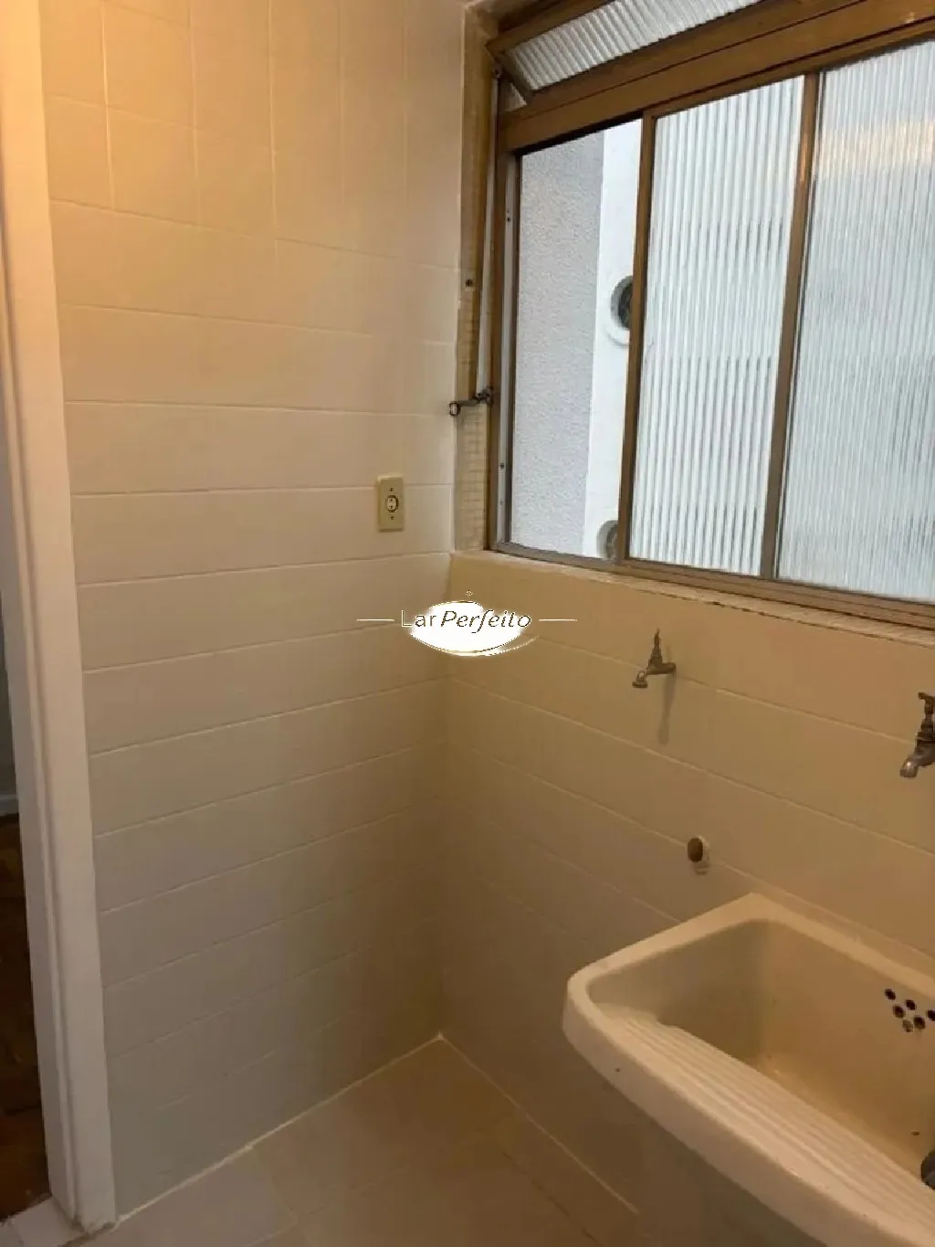 Imagem Apartamento com 2 Quartos à Venda, 128 m² em Cerqueira César - São Paulo