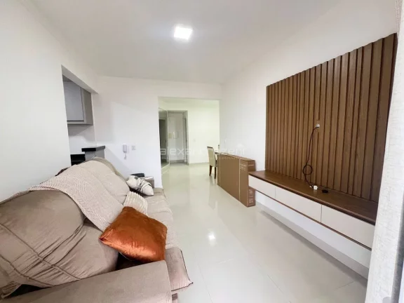 Foto do imóvel Lindo Apartamento 3 dormitórios próximo a praia de Bombas em rua sanhaço
