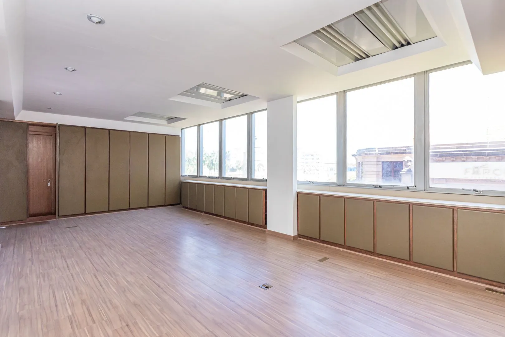 Imagem Sala Comercial em Centro Histórico