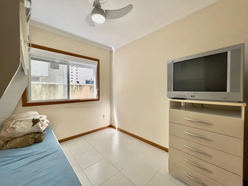 Imagem Apartamento 3Dormitórios dependência - Bairro Zona Nova